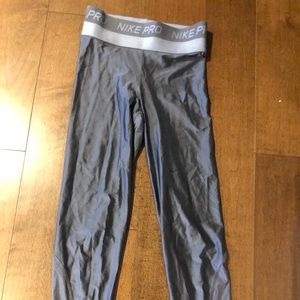 Nike Pro Crop Leggings